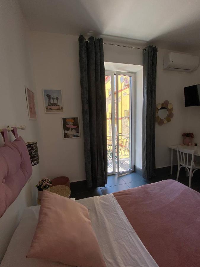 Le Stanze Dei Desideri Hotell Caserta Exteriör bild