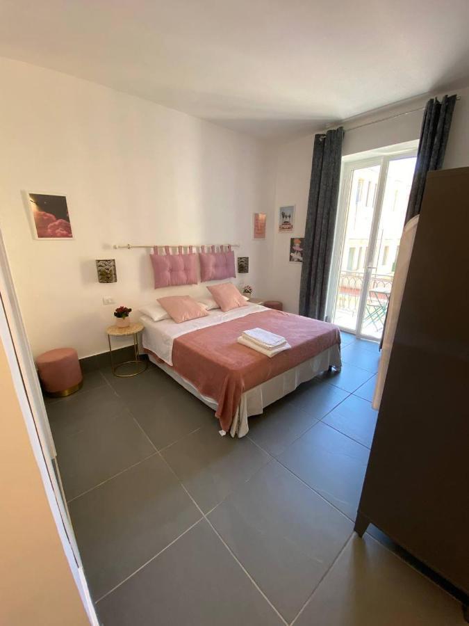 Le Stanze Dei Desideri Hotell Caserta Exteriör bild